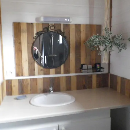 Charmante Maison A : 2 Chambres, Jardin Clos, Accueil Chevaux, Entre Calais Et Boulogne - Fr-1-376-65